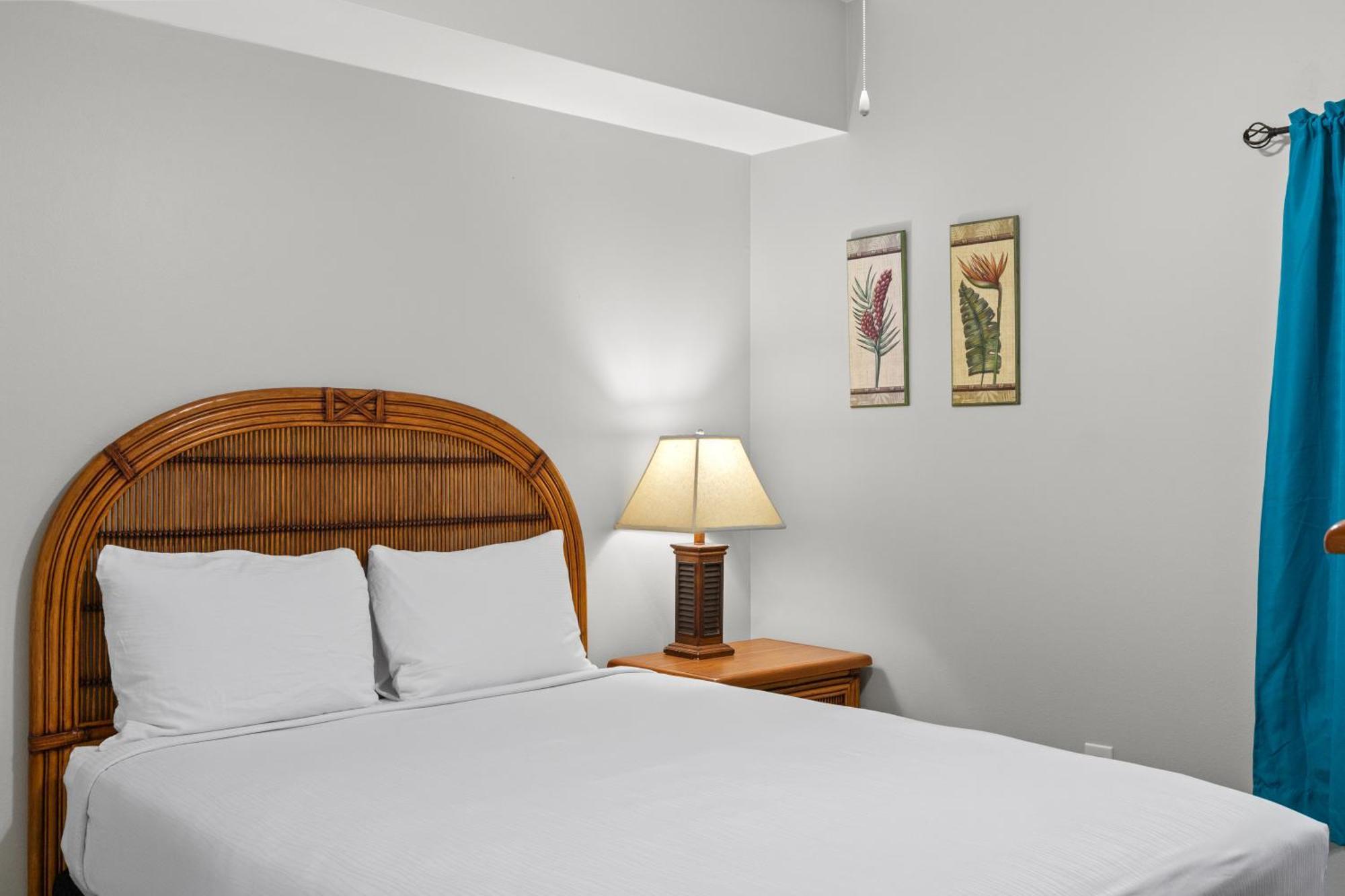Official Majestic Beach Resort - Over 60 Units - All Ocean Front, Panama City Beach, Fl Номер фото